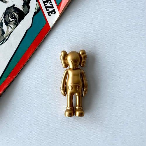 KAWS FIGURE MINI