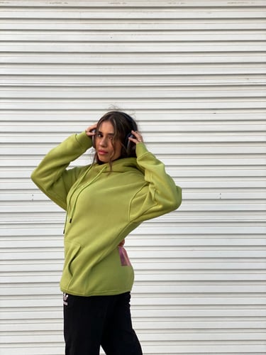 PARUNZEL WEARING VANCLEEF