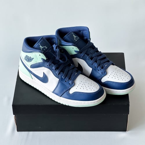 JORDAN 1 MID