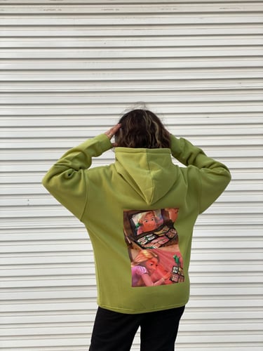 PARUNZEL WEARING VANCLEEF