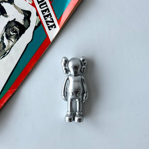 KAWS FIGURE MINI