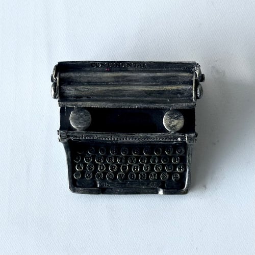 TYPEWRITER ANTIQUE
