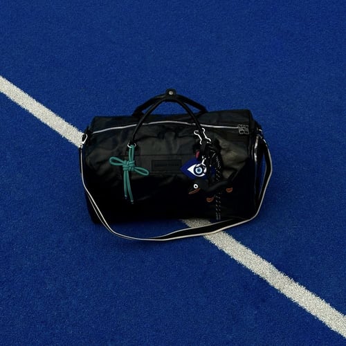 TRAVEL BAG + STRAP + CHARMS + SAUDI HAT