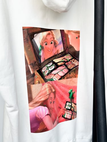 PARUNZEL WEARING VANCLEEF