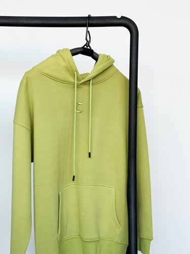 PARUNZEL WEARING VANCLEEF