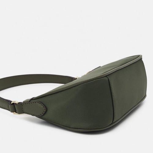 شنطة DKNY CAROL - EW BAGUETTE