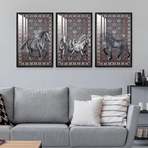 ثلاث لوحات جدارية مع برواز واكريلك شفاف بتصميم حصا...