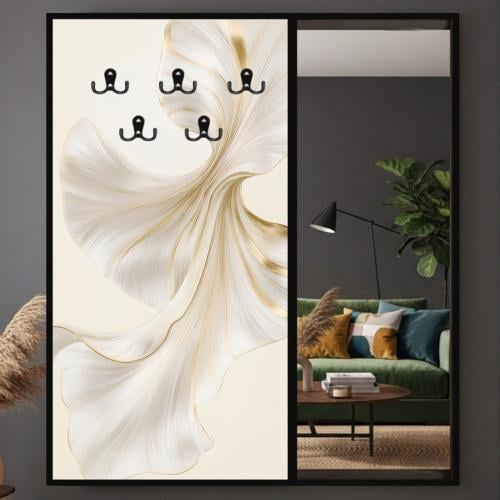 لوحة قماشية بتصميم مودرن لتعليق الملابس مع مرآة