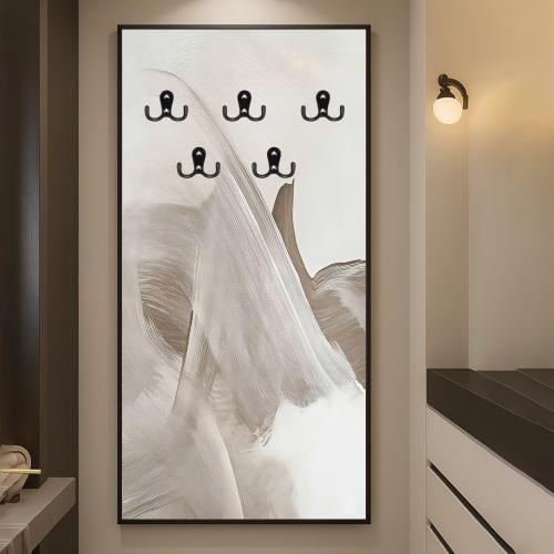 لوحة قماشية بتصميم مودرن لتعليق الملابس