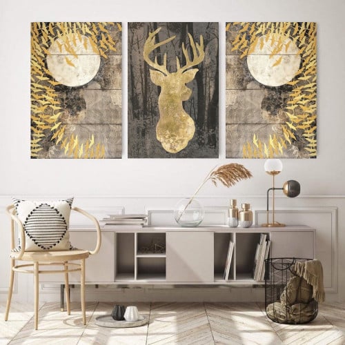 ثلاث لوحات قماشية مودرن - برسمة غزال - مقاس كل قطع...