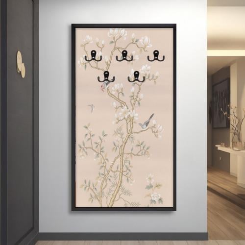 لوحة قماشية بتصميم مودرن لتعليق الملابس