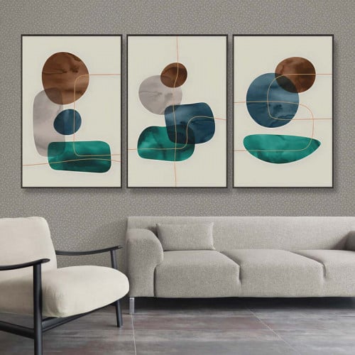 ثلاث لوحات قماشية مودرن