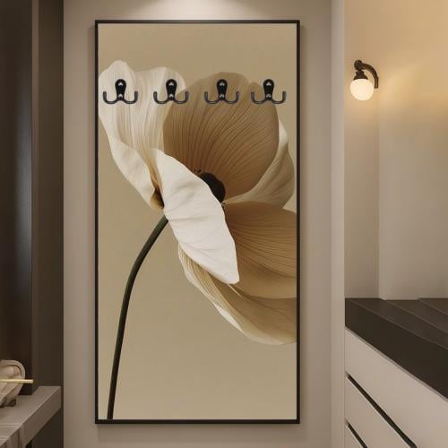 لوحة قماشية بتصميم مودرن لتعليق الملابس