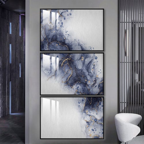 ثلاث لوحات جدارية مع برواز واكريلك شفاف