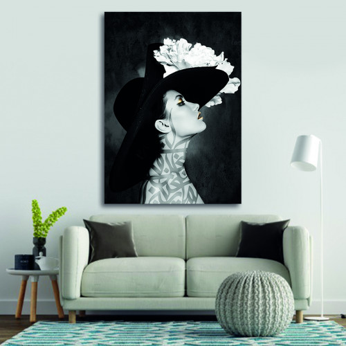 لوحة ديكور قماشية مودرن بتصميم فتاة