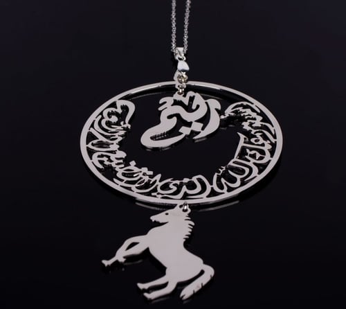 تعليقة سيارة استوداعية مع حصان بالاسم - 2