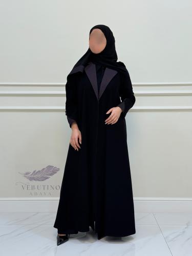 عباية بتصميم بليزر باللون الأسود و البنفسجي