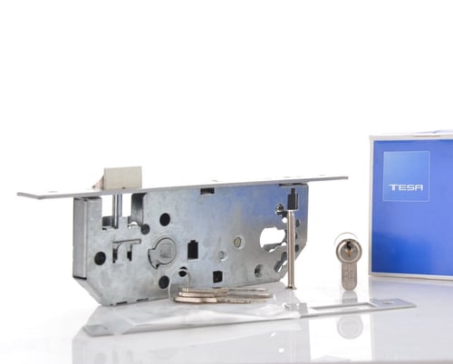 كالون دفن تيسا اسباني فضي مقاسات 40 و 45