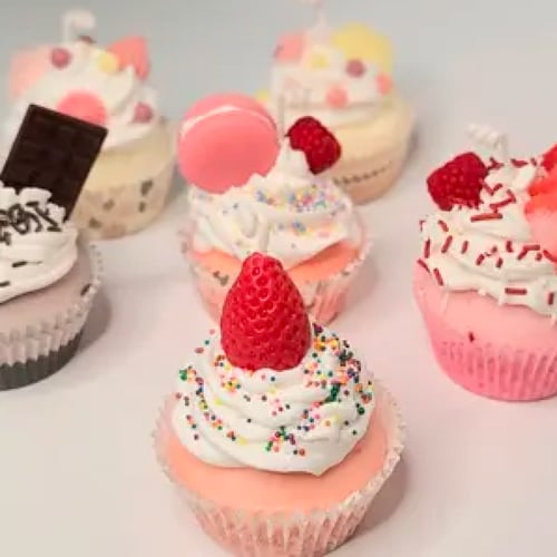 جهاز بليندر لصناعة كريمة الشموع