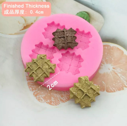 قالب فواحات بسكويت 4 في 1