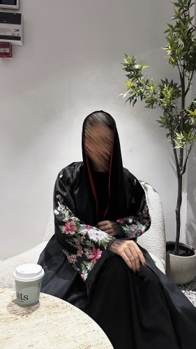 عباية شوق