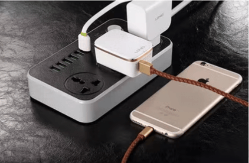 توصيله مع منافذ يو إس بي 5 متر