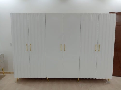 دولاب 3 متر دهان ابواب مموجه