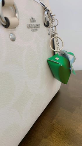 تعليقة شنطة