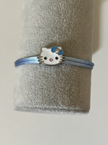 اسوارة هيلو كيتي سماويه