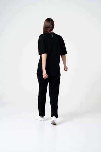 تيشيرت السعودية أسود اوفر سايز للجنسين