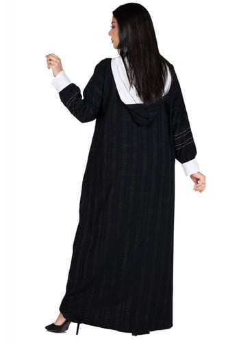 عباية شتوية قبعة كريب مقلم ثقيل