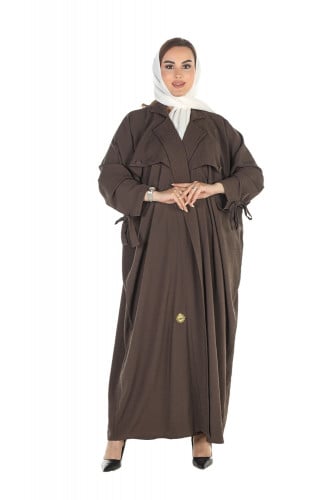 عباية نصف فراشة منسوجة من قماش الكريب الطايح مع طر...