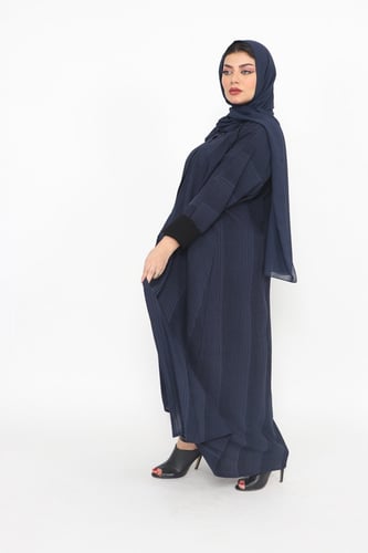 عباية ملونة منسوجة من قماش الكريب السعودي المقلم م...