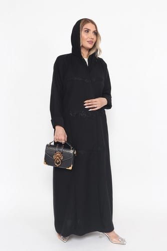 عباية منسوجة من قماش الكريب المنقط الاسود مع طرحته...