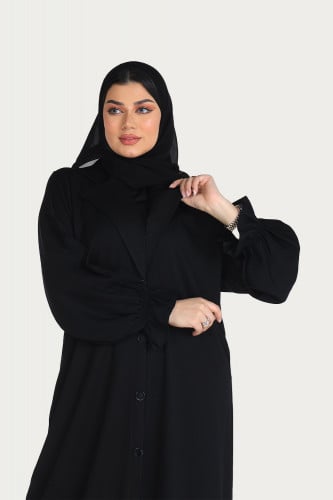 عباية قلاب منسوجة من قماش الكريب الطايح مع طرحتها