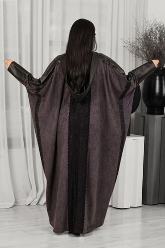 عباية فراشة بقبعة ملونة شتوية من قماش الشامواه الن...