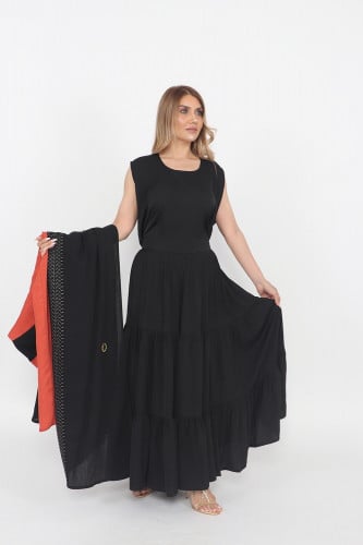 فستان بكسرات لون اسود قماش حرير مغسول