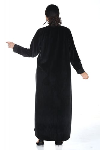 عباية شتوية سوداء لف سادة من قماش الشامواه والمخمل...