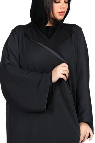 عباية دبل فيس من الحرير المغسول مع طرحتها