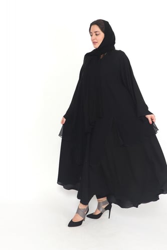 عباية كلوش منسوجة من قماش لمسة حرير مع طرحتها