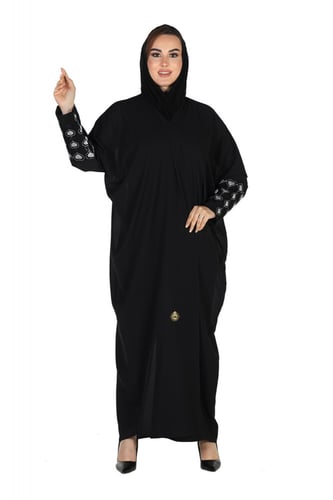 عباية نصف فراشة منسوجة من قماش الكريب الطايح مع طر...