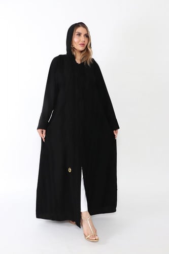 عباية منسوجة من قماش شكيرا مع طرحتها