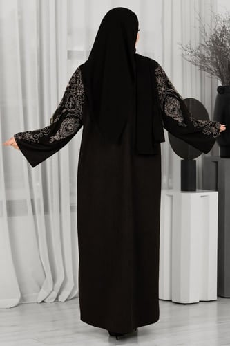 عباية شمواه شتوية بتطريز نحاسي في الكم والأمام مع...