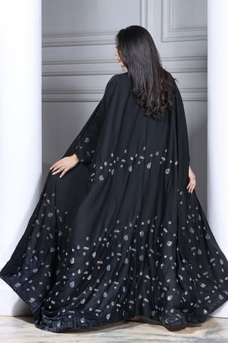 عباية بشت منسوجة من الحرير اللمعة الخفيف مع طرحتها