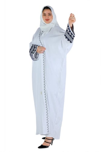 عباية فراشة سكري بتطريز منسوجة من الكريب السعودي م...