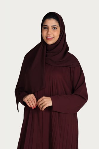 عباية ملونة منسوجة من قماش راما الأصلي مع طرحتها