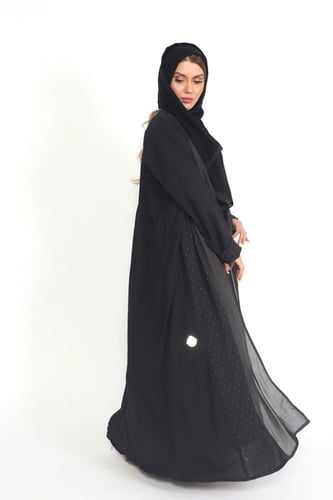 عباية منسوجة من القماش الملكي الفاخر مع طرحتها