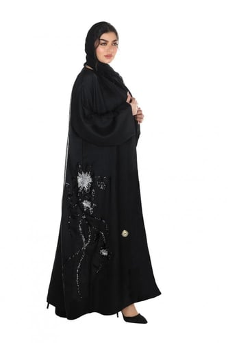 عباية منسوجة من الاورجانزا الخفيف مبطن بقماش ناعم...