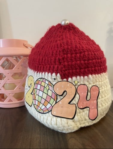 قبعه من الصوف حجم كبير