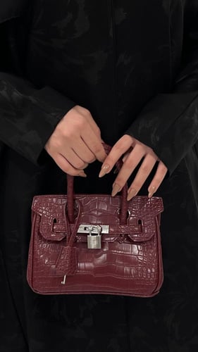 عبايه هيفاء